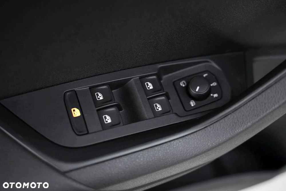 Skoda Karoq 2.0 TDI SCR 4x2 Ambition DSG - 17