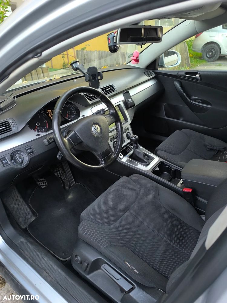 Volkswagen Passat 2.0 TDI Comfortline DPF BlueMotion Technology - 7