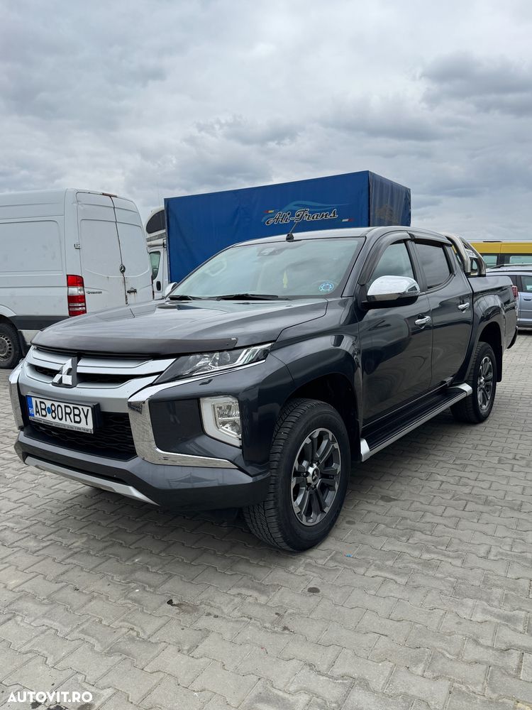 Mitsubishi L200 Double Cab 2.2 DI-D M/T Invite - 1