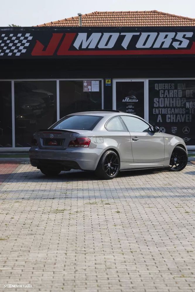 BMW 118 d Pack M - 30
