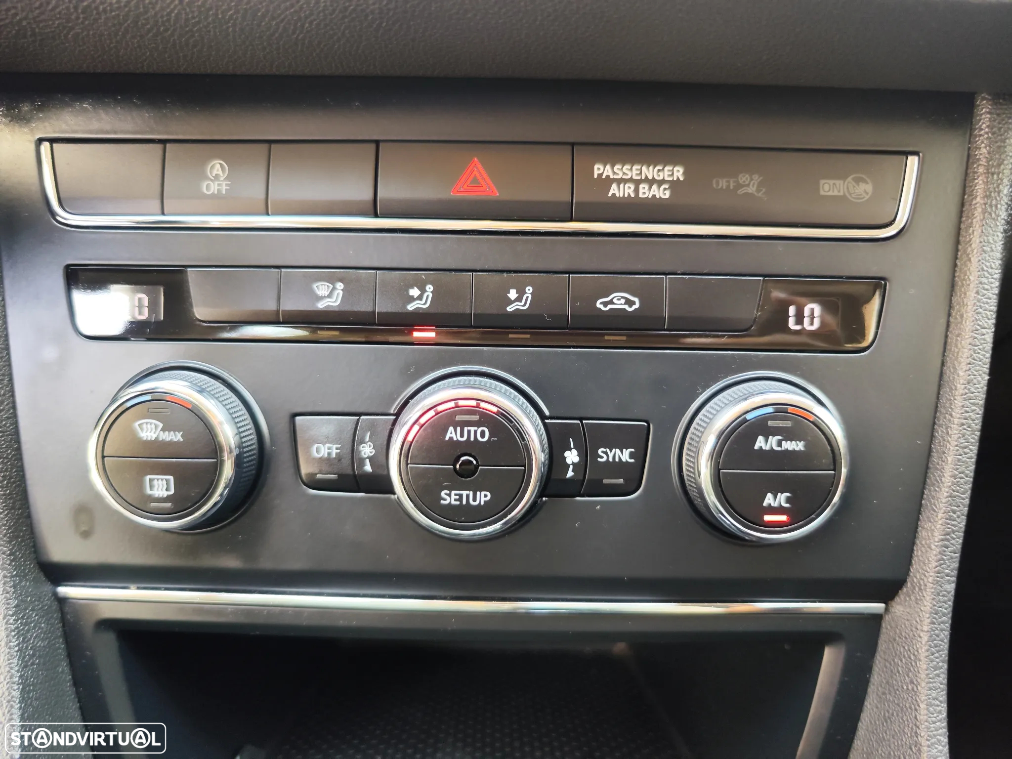 SEAT Leon ST 1.6 TDI Reference Ecomotive - 34