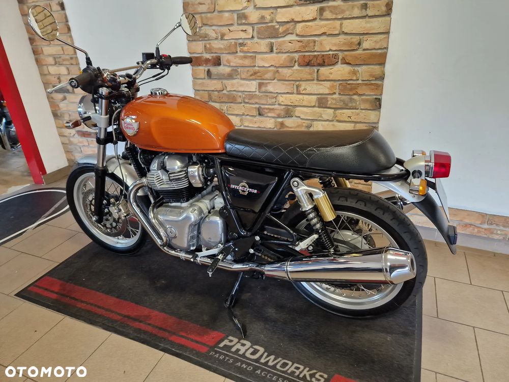 Royal Enfield Continental - 7