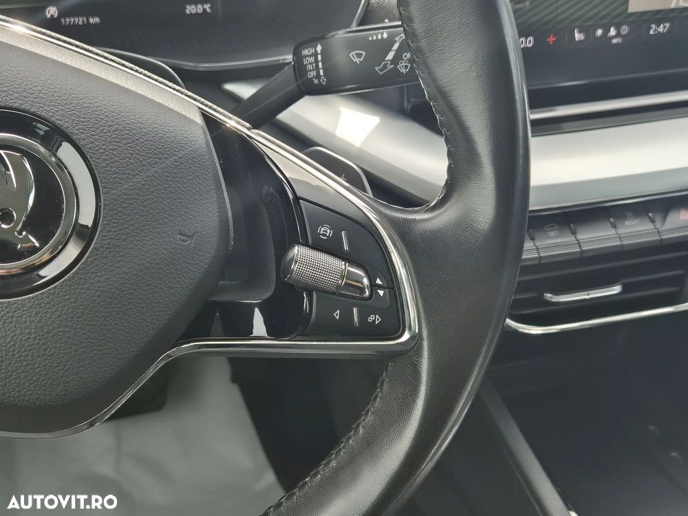 Skoda Octavia 2.0 TDI DSG 4X4 Style - 17