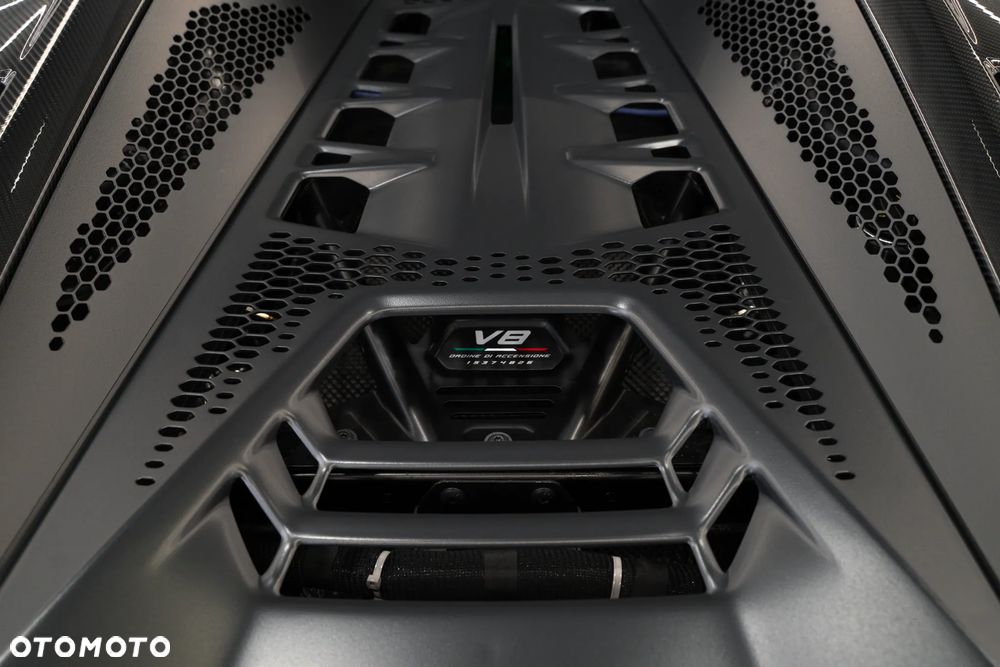 Lamborghini Inny - 8