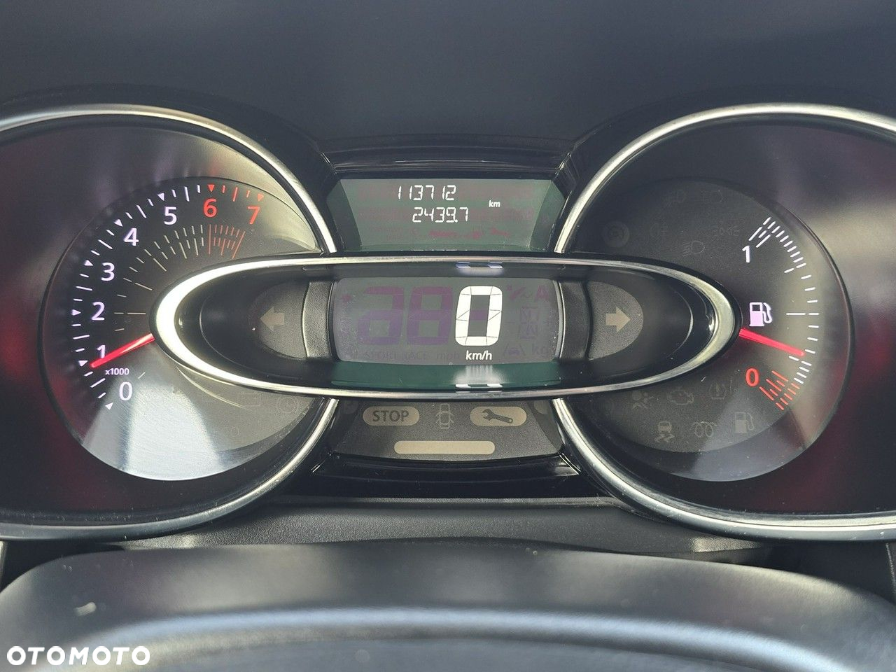 Renault Clio - 26