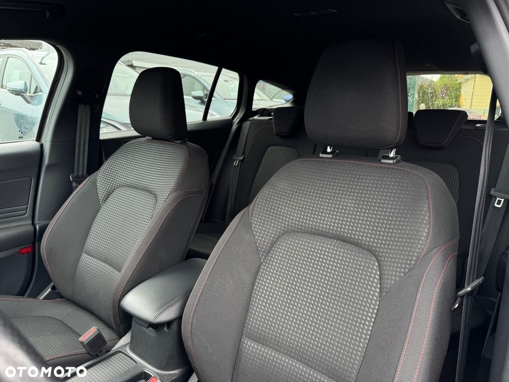 Ford Focus 1.0 EcoBoost mHEV ST-Line X - 12