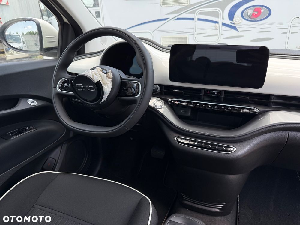 Fiat 500e - 19