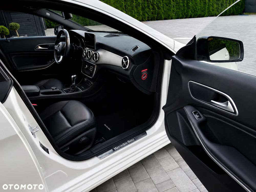 Mercedes-Benz CLA - 6
