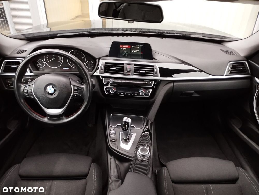BMW 3GT 320i GPF Sport Line - 4