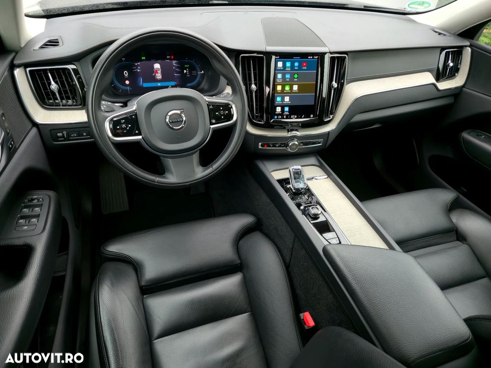 Volvo XC 60 T6 AWD Recharge Geartronic Inscription Expression - 19