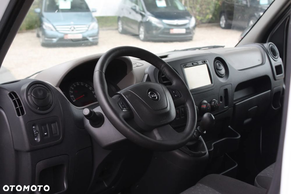Opel Movano MAXI - 22