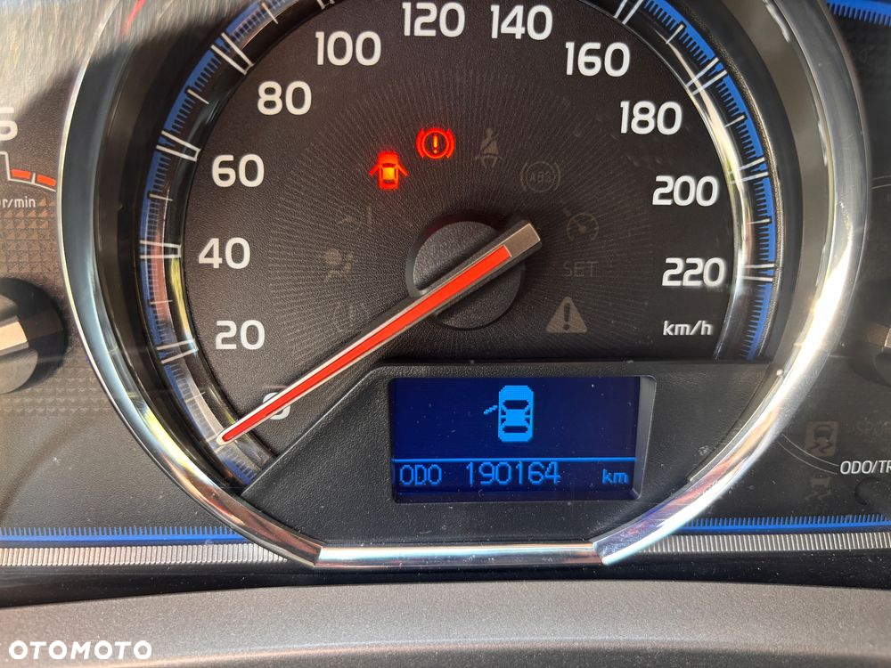 Toyota RAV4 - 8