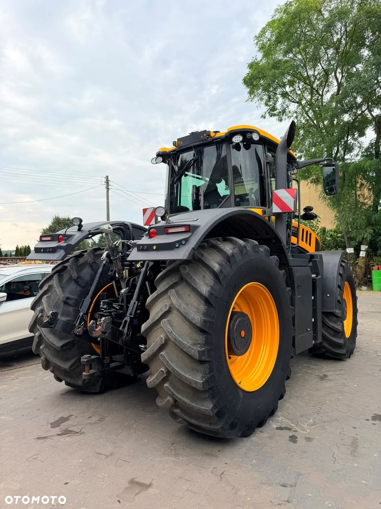JCB Fastrac 8330 - 23