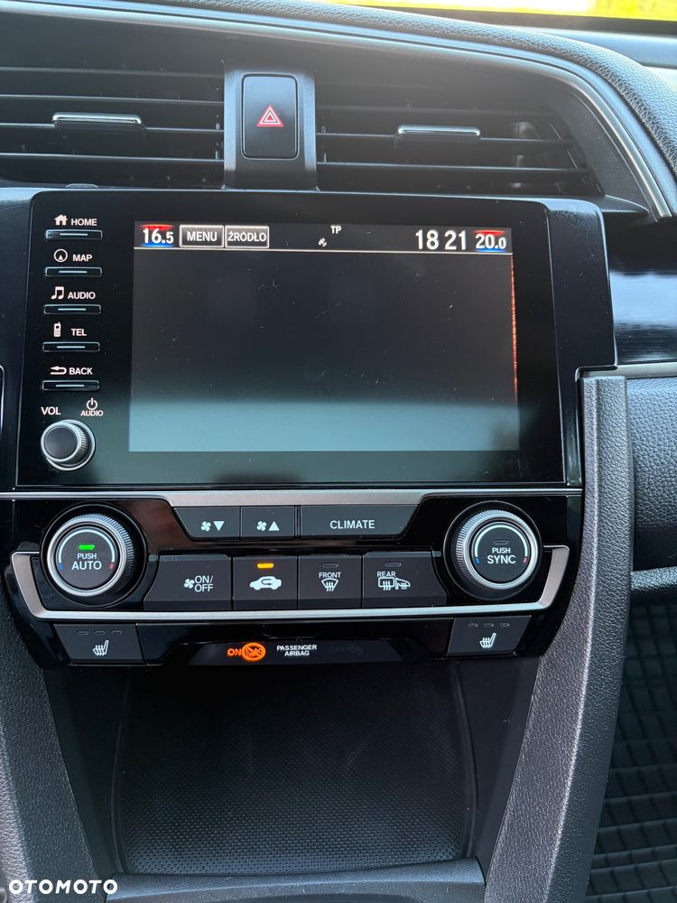 Honda Civic 1.0 i-VTEC Turbo Executive Premium - 24