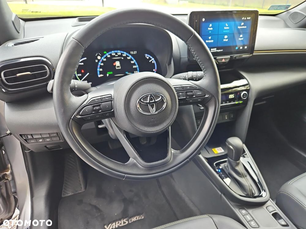 Toyota Yaris Cross Hybrid 1.5 Premiere Edition - 8