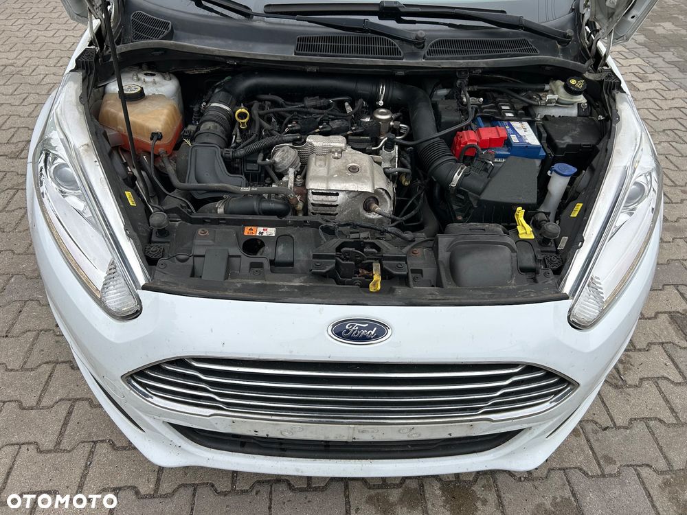 Ford Fiesta - 26