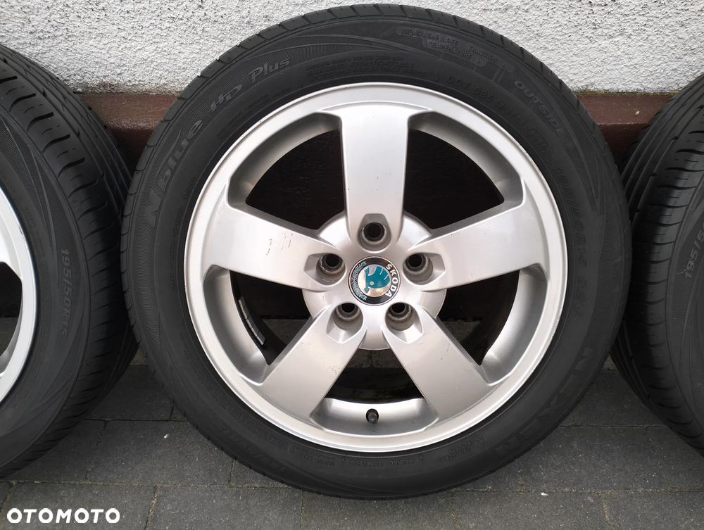 195 50 15 / 5x100 / SKODA Fabia AUDI A1  Vw Polo SEAT Ibiza / KUMHO / - 5
