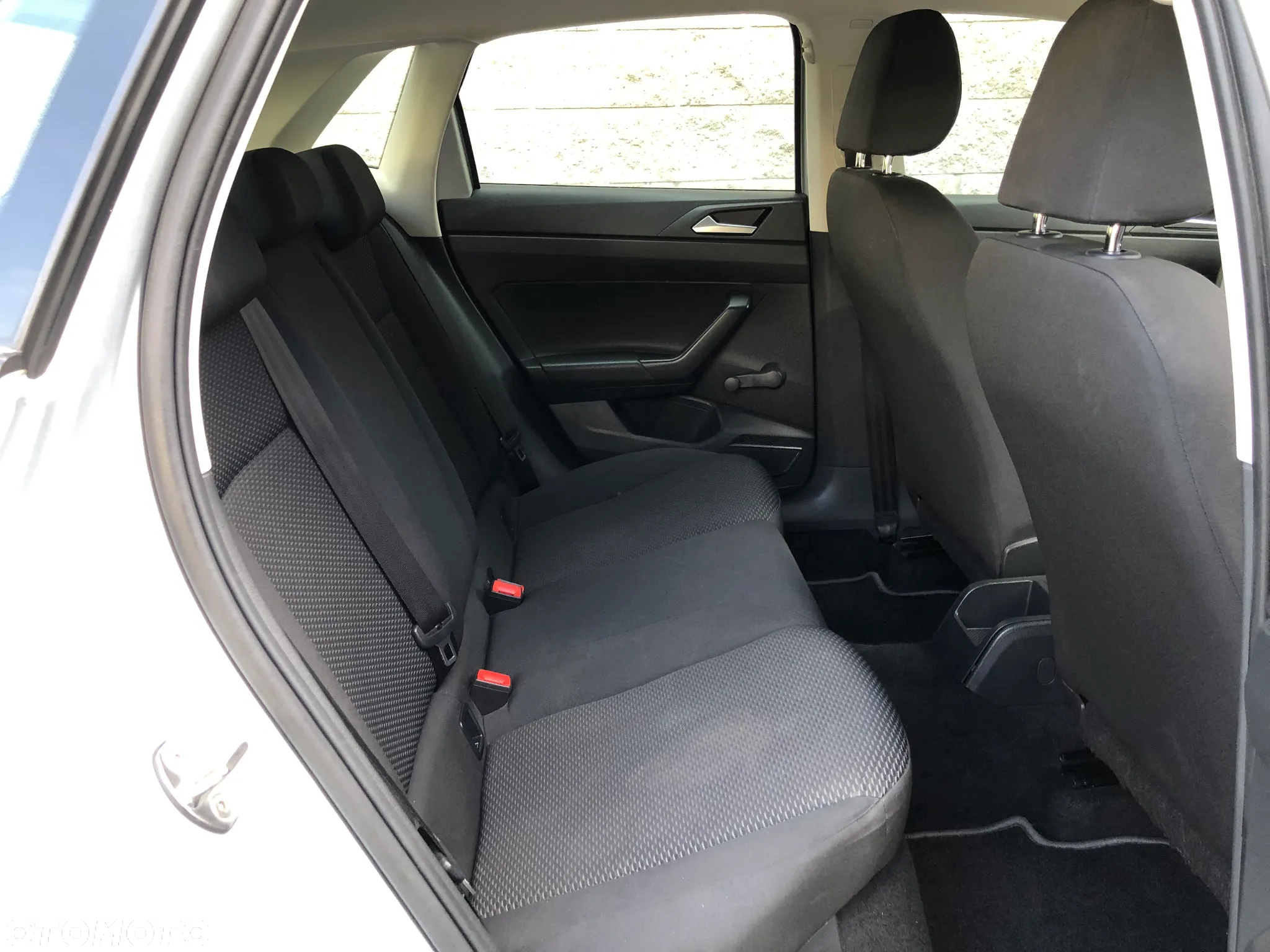Volkswagen Polo 1.0 Trendline - 25