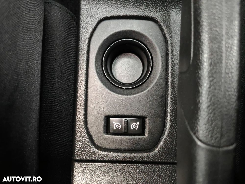 Dacia Duster TCe 150 GPF Prestige jante 17" - 26