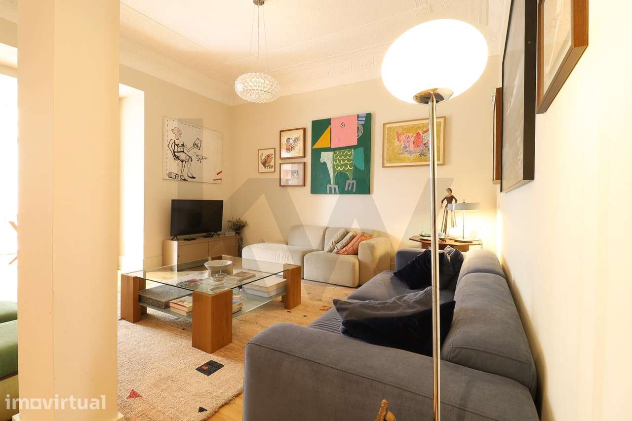Excelente Apartamento T2 – R. Joaquim António Aguiar – Venda - Grande imagem: 4/36