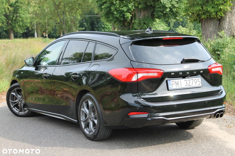 Ford Focus 1.5 EcoBlue Start-Stopp-System ST-LINE - 2