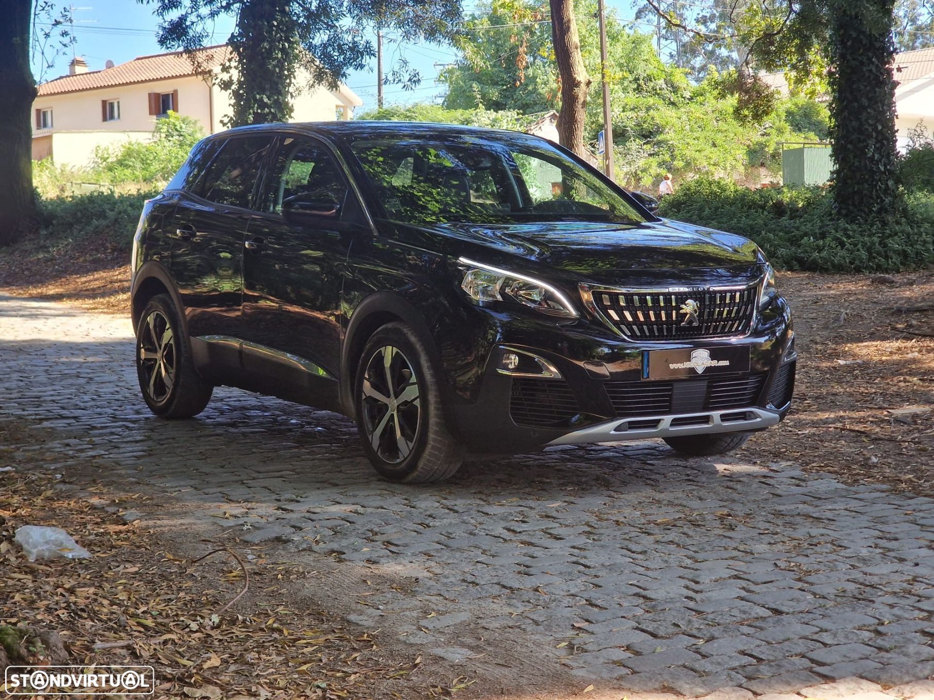 Peugeot 3008 1.2 PureTech Allure Grip Control EAT6 - 1