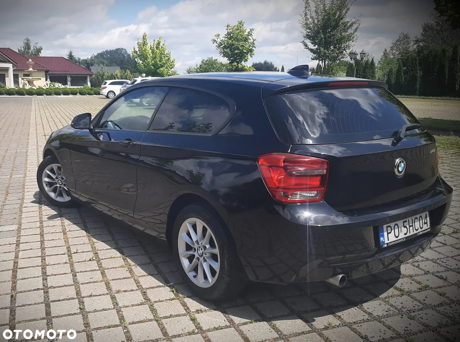 BMW Seria 1 114i - 4