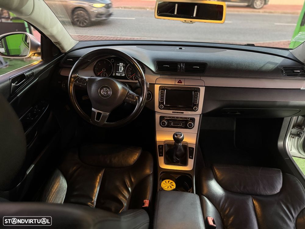 VW Passat 2.0 TDI Highline - 7