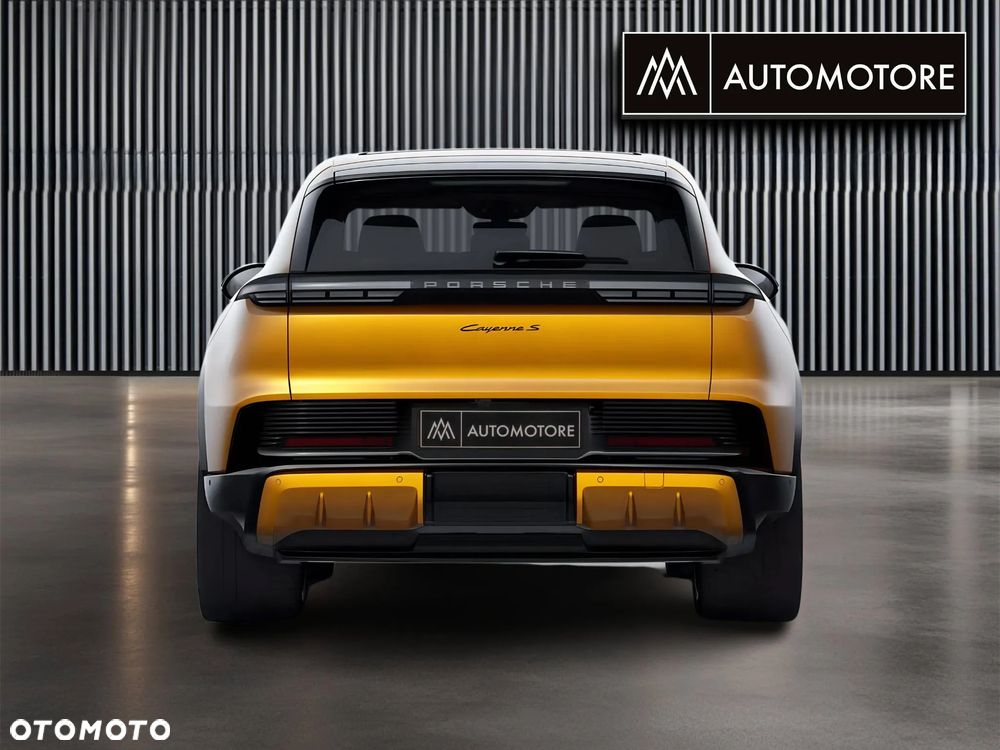 Porsche Cayenne - 6