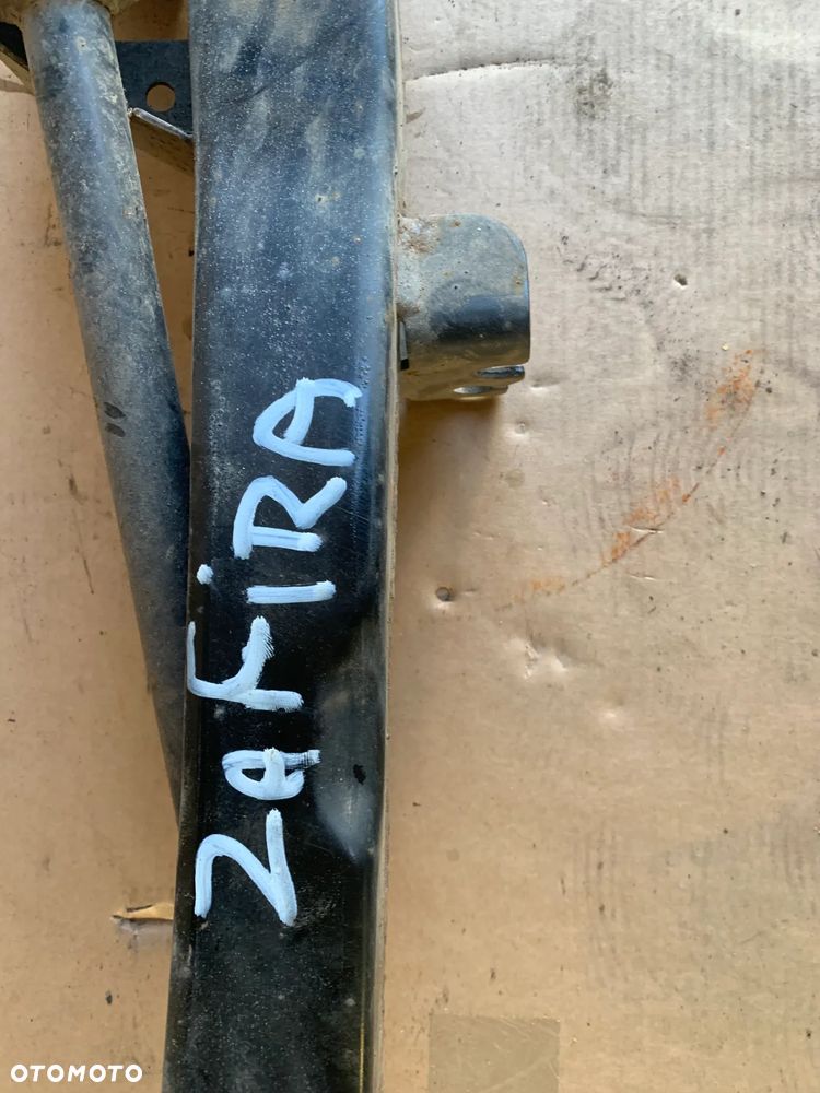 Wahacz oś tył stabilizator Opel Zafira C - 6