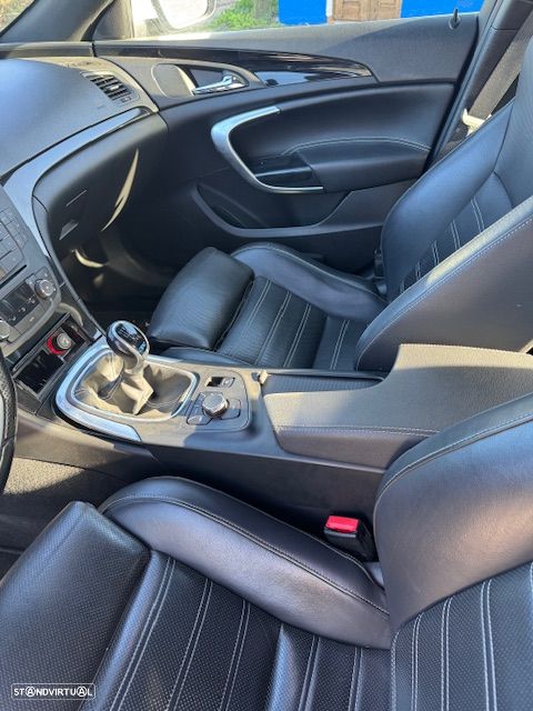 Opel Insignia 2.8 V6 Turbo 4x4 OPC - 14