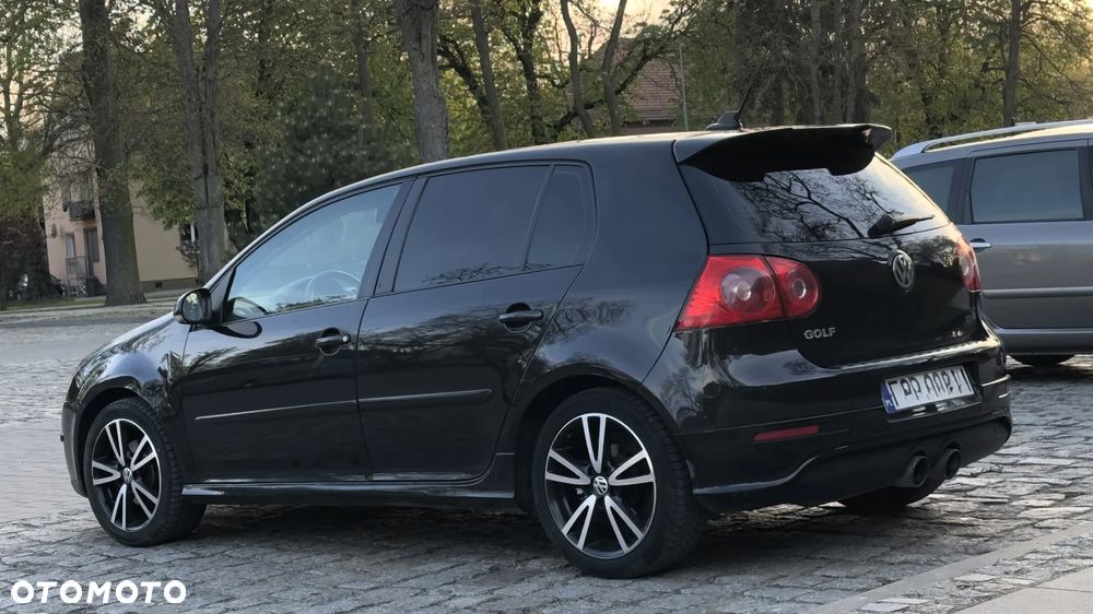 Volkswagen Golf - 3