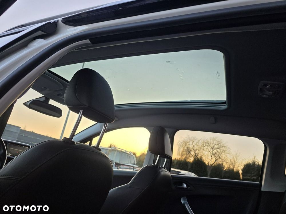 Peugeot 2008 1.2 Pure Tech Crossway S&S - 35
