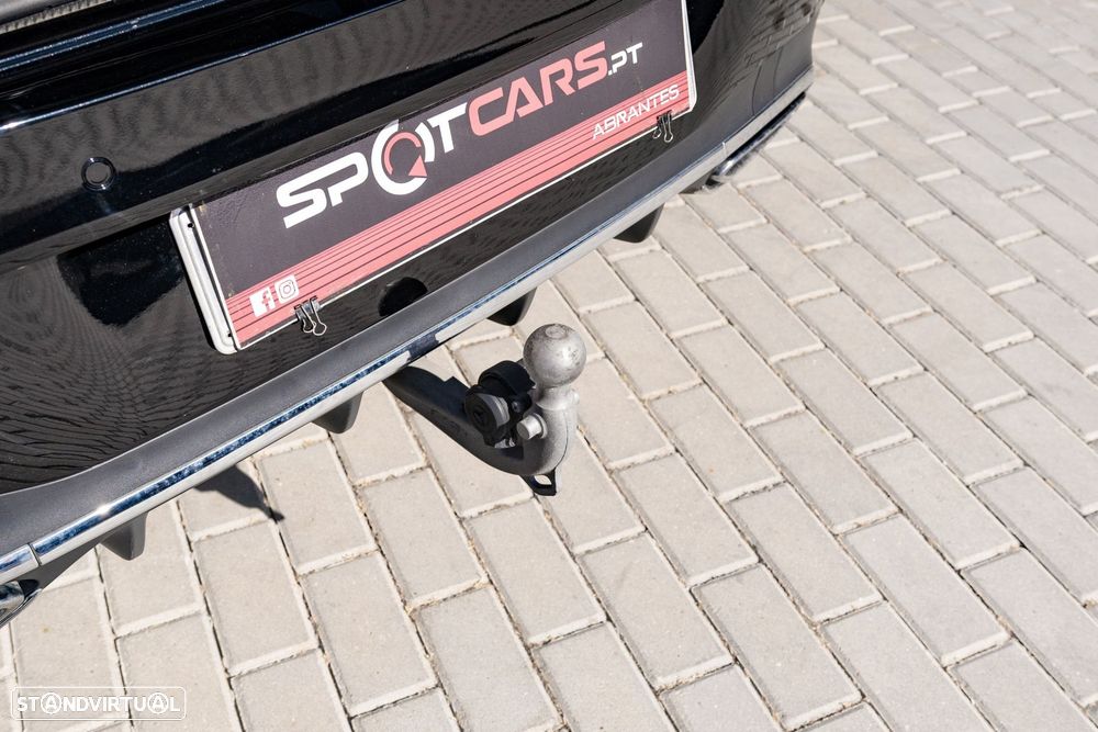 Mercedes-Benz CLA 250 e 8G-DCT AMG Line Advanced Plus — fotografia 12