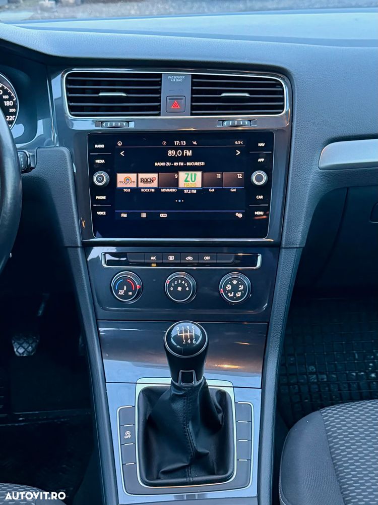 Volkswagen Golf 1.0 TSI OPF Comfortline - 9