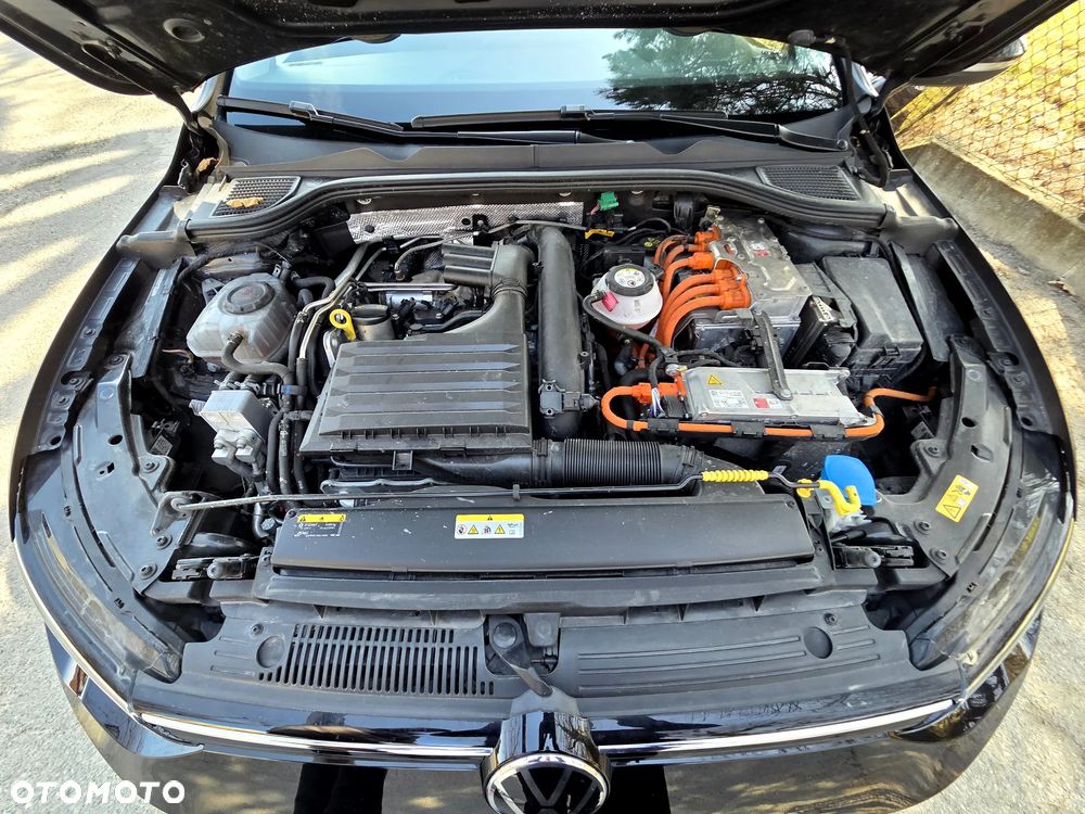 Volkswagen Golf 1.4 eHybrid OPF DSG Style - 36