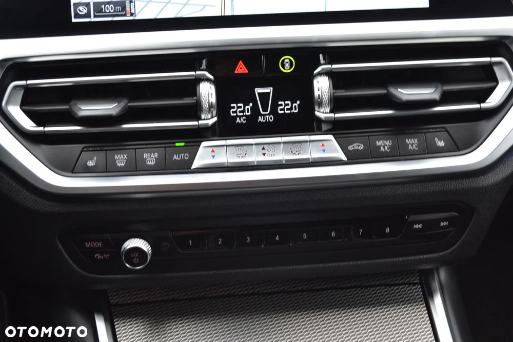 BMW Seria 3 318d Sport Line - 14