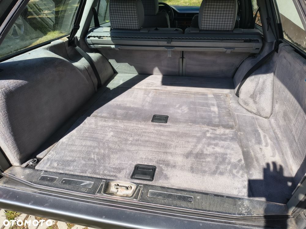 Mercedes-Benz W124 (1984-1993) - 7