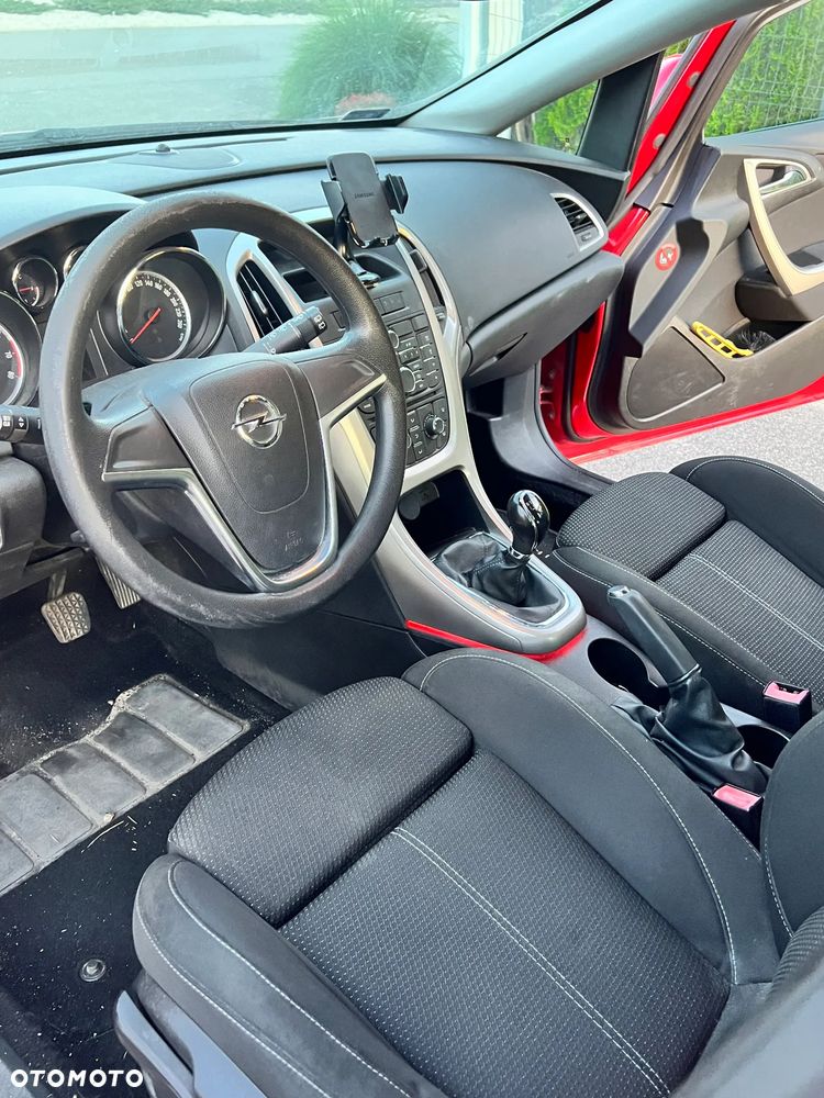Opel Astra 1.6 - 8