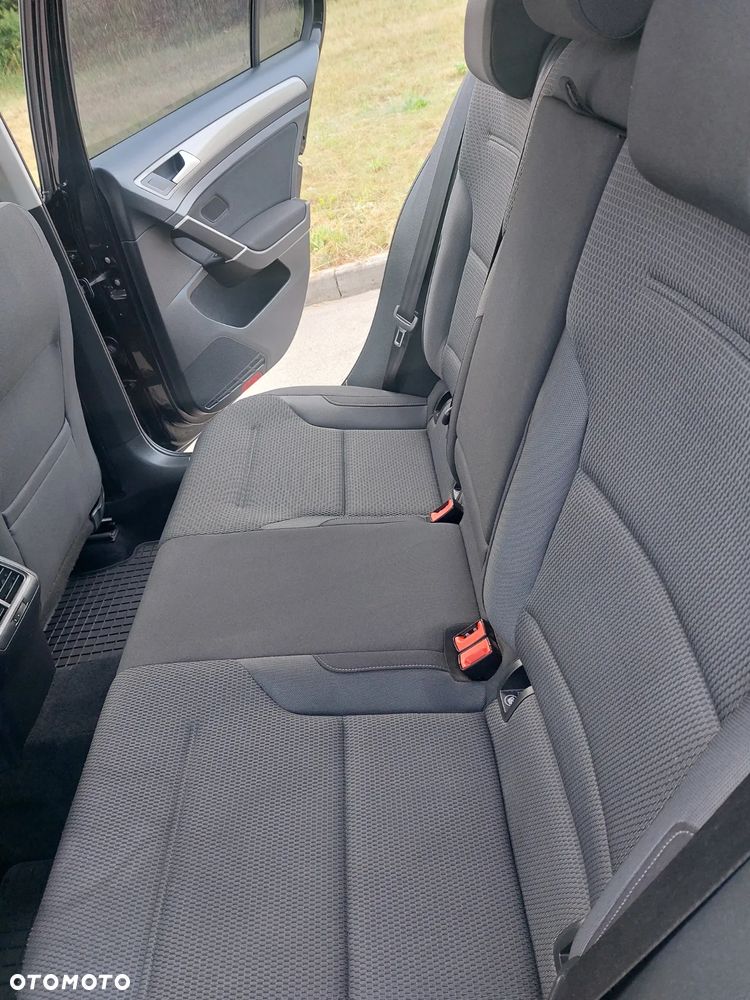 Volkswagen Golf - 12