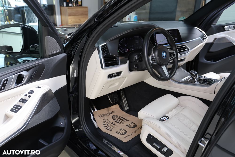 BMW X5 xDrive45e - 11