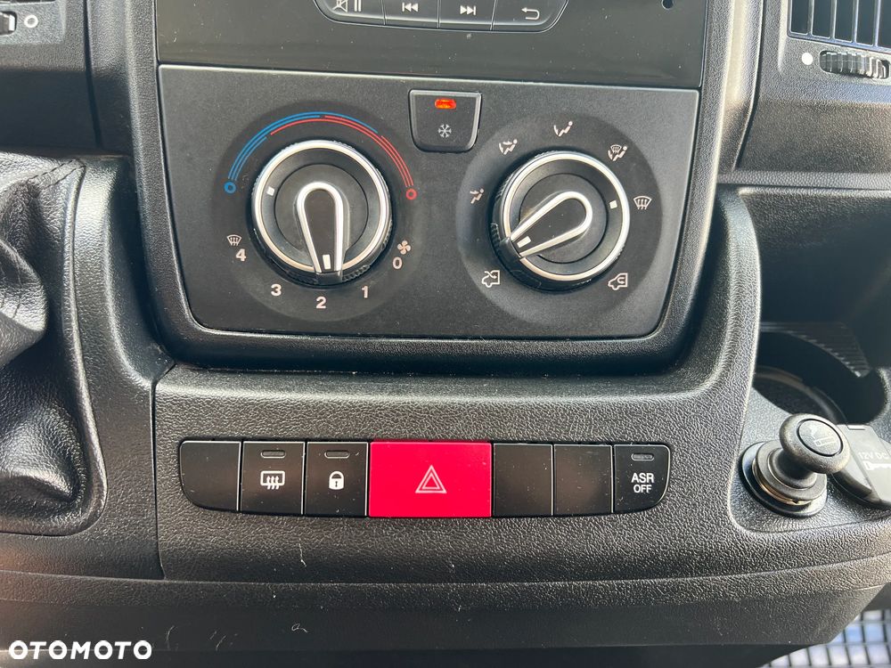 Citroën Jumper Furgon L3H2 Długi 2.2 140KM MT6 Salon Polska FV Vat 23% - 22