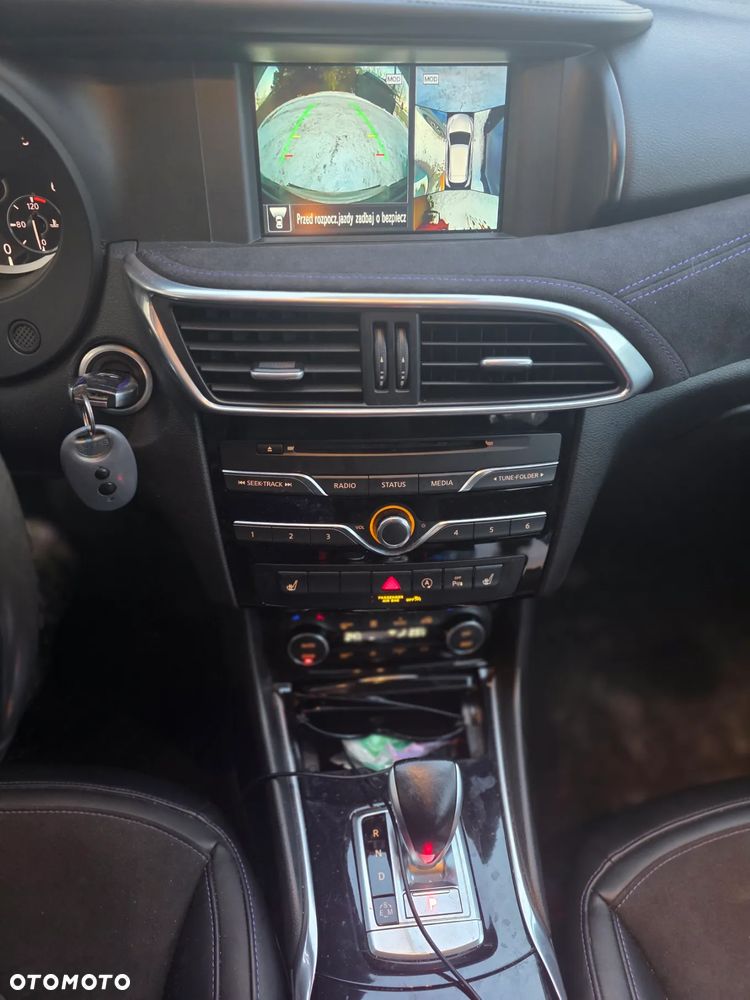 Infiniti Q30 2.2d DCT AWD City Black Edition - 17