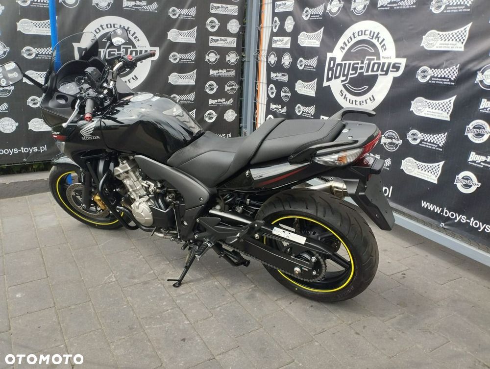 Honda CBF - 4