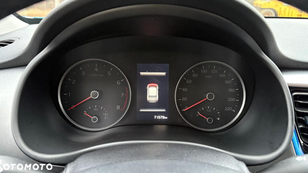 Kia Stonic 1.2 L - 25