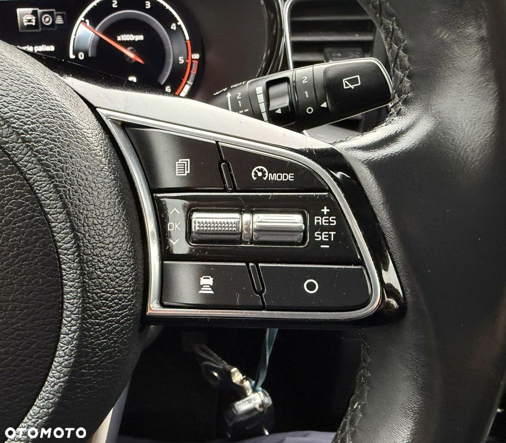 Kia XCeed - 22