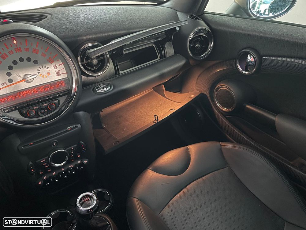 MINI Cabrio Cooper S - 17