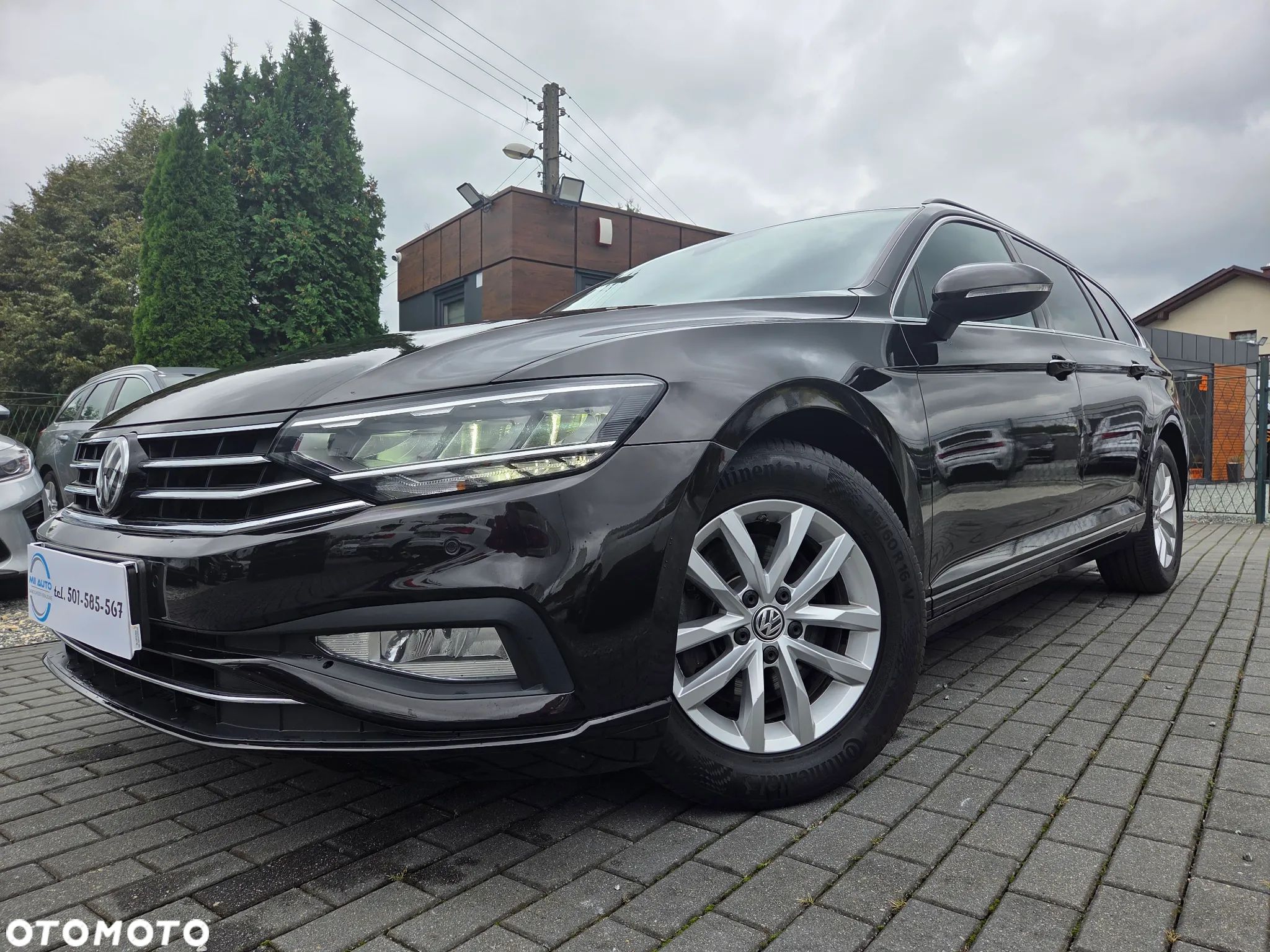 Volkswagen Passat 1.5 TSI EVO Business DSG - 1