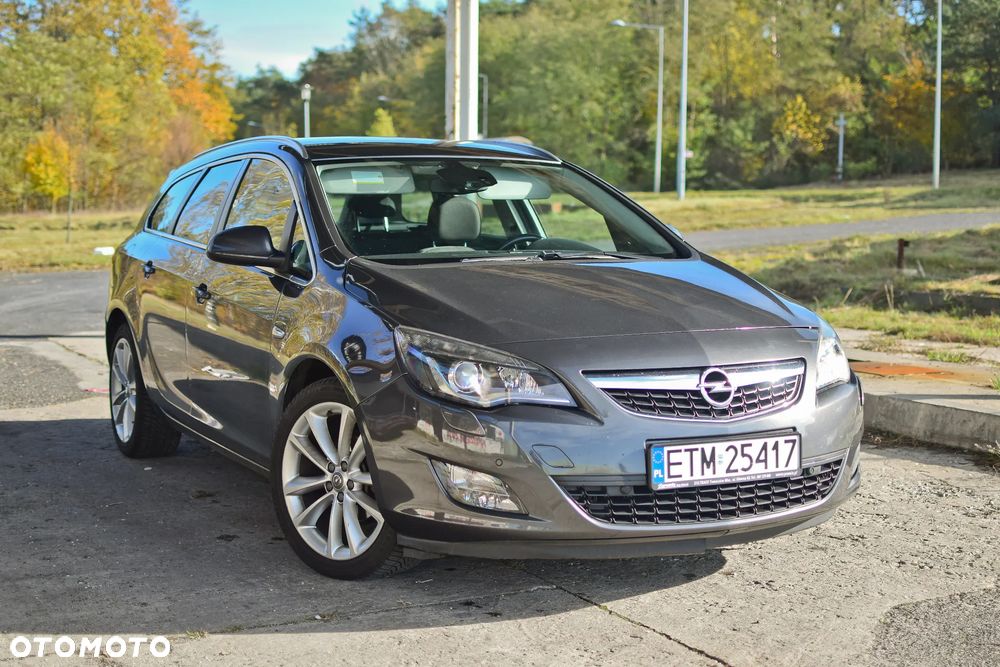Opel Astra 1.4 T Cosmo - 2
