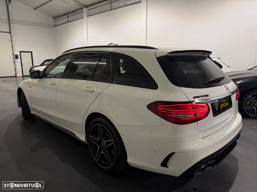 Mercedes-Benz C 300 de AMG Line - 7